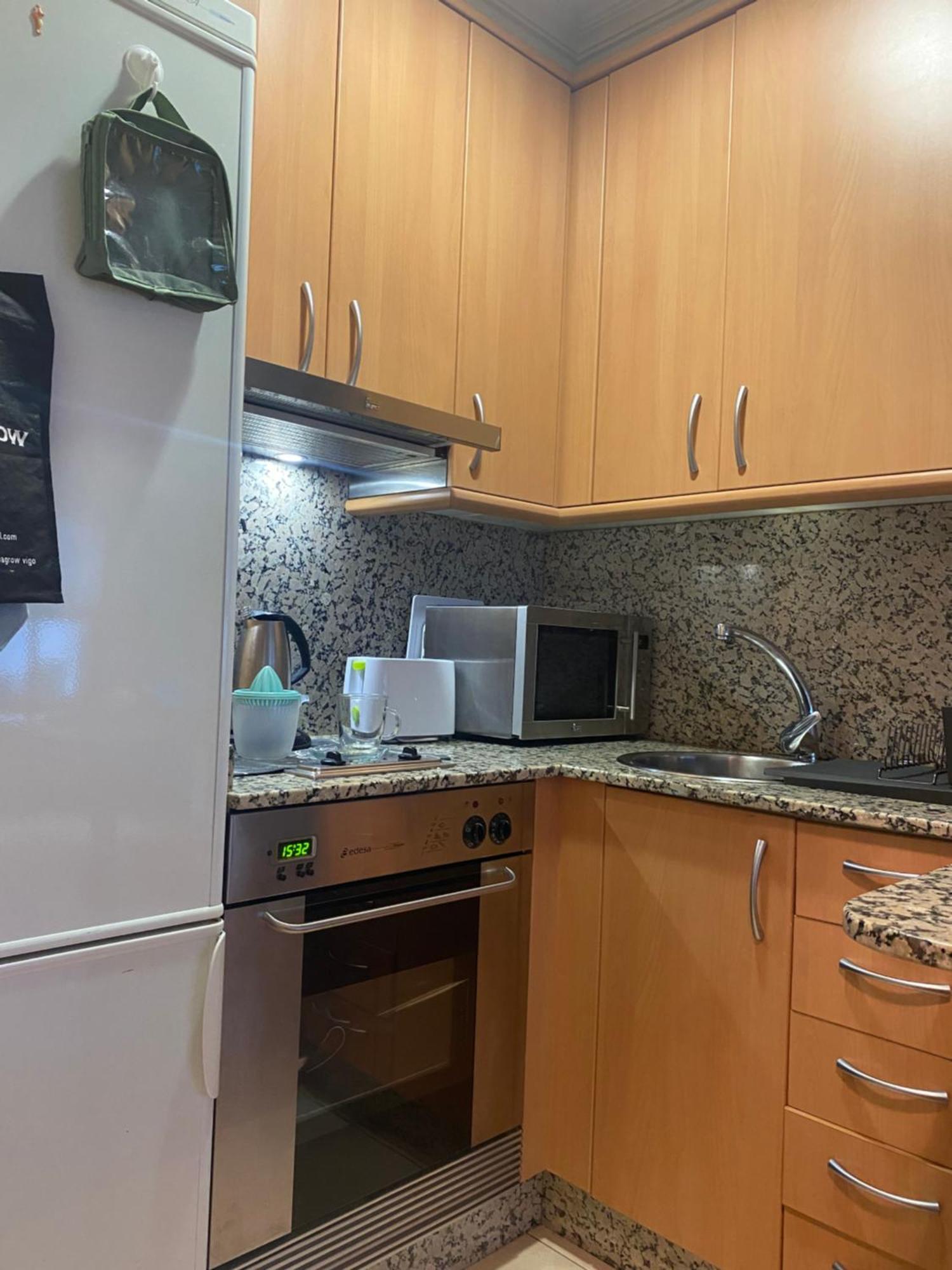 Moderno Apartamento Con Encanto En El Centro De Vigo Exterior photo